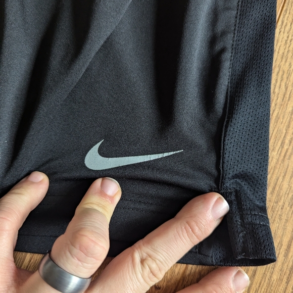 Nile dri-fit xl athletic shorts - Picture 3 of 4